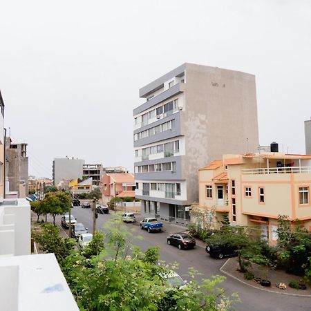 Nhu Sao Francisco - Palmarejo T3 Lejlighed Praia Eksteriør billede